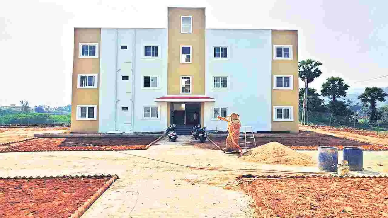 అల్లూరి అనుచరుడి వారసుల ఆవాసాలు సిద్ధం