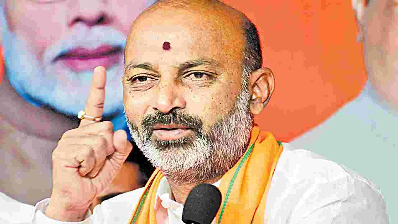 Bandi Sanjay: ముస్లింలను బీసీల్లో చేర్చితే ఒప్పుకోం