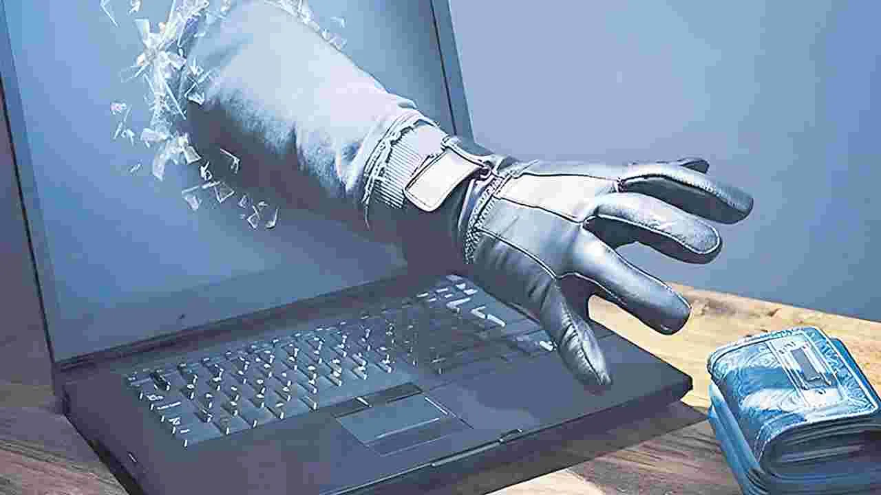 తెలంగాణలో సైబర్‌ కేటుగాళ్ల హల్‌చల్‌ | Telangana Faces Surge in Cyber Crimes