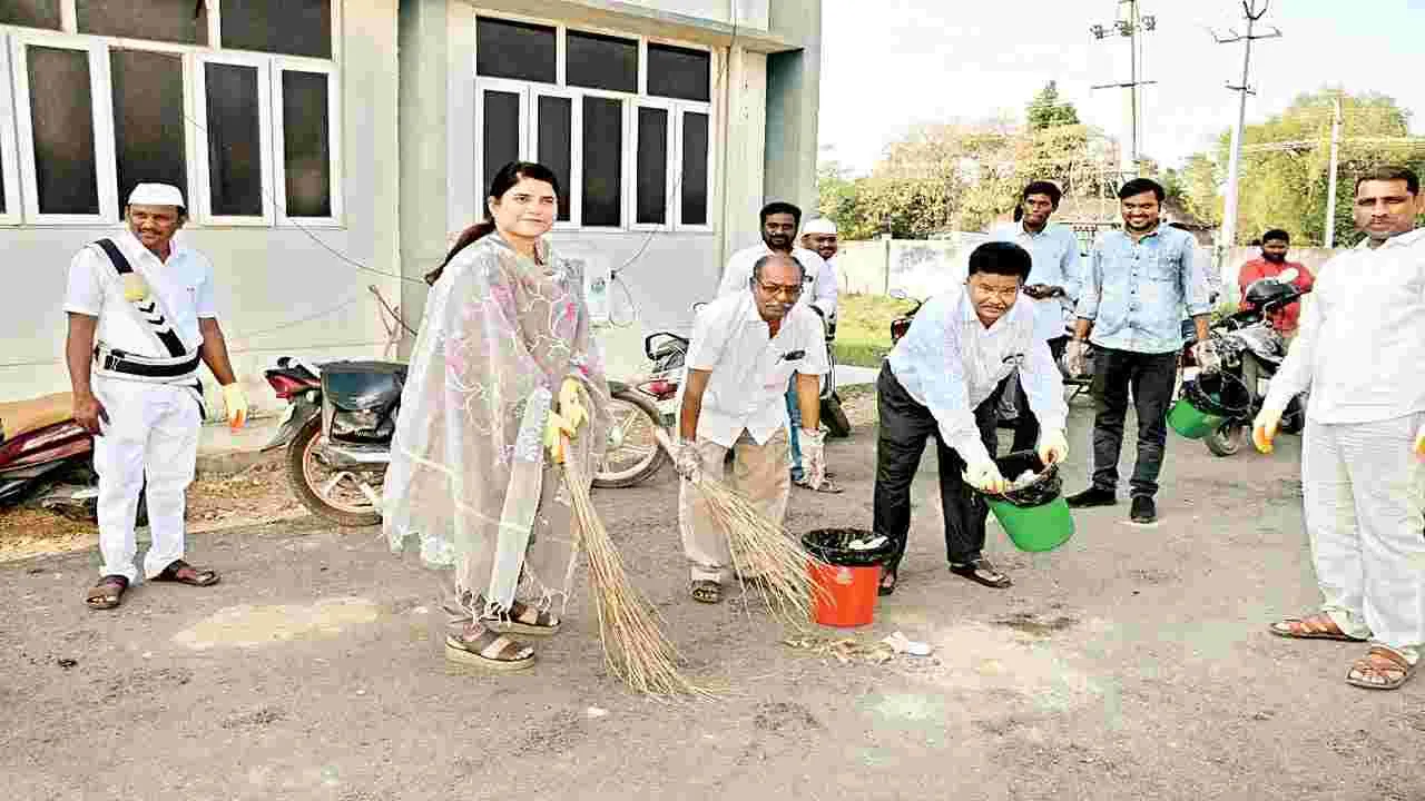స్వచ్ఛతే లక్ష్యంగా పని చేయాలి