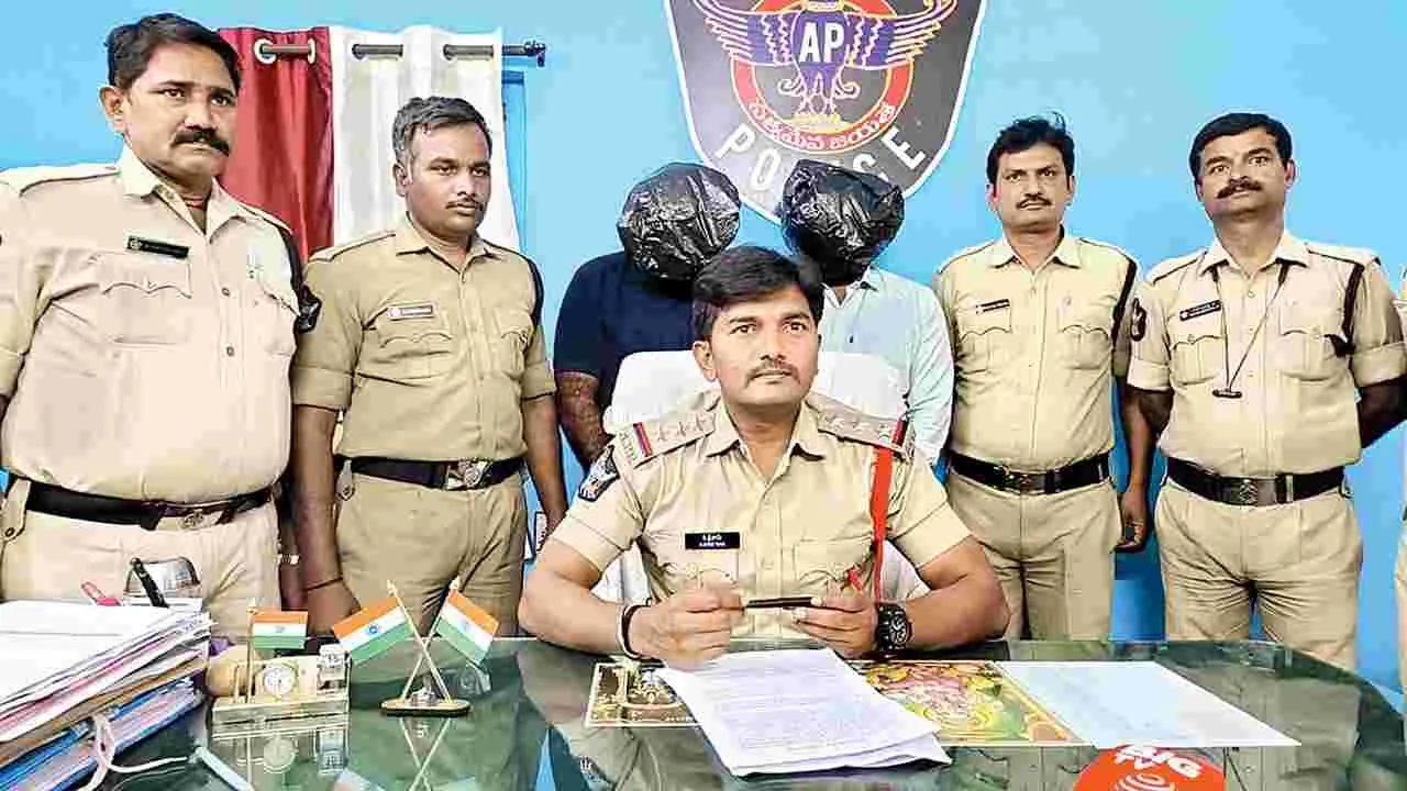 స.హా చట్టం పేరుతో బ్లాక్ మెయిల్