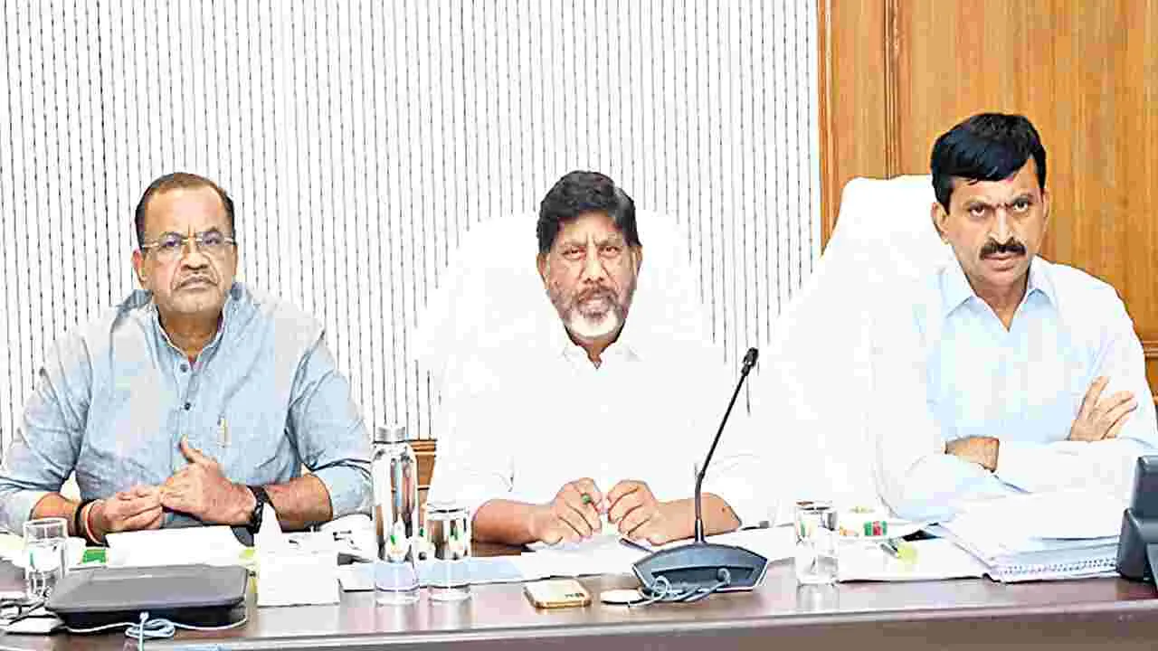 Bhatti Vikramarka: కోడ్‌ లేని జిల్లాల్లో  ఇళ్ల పనులు ప్రారంభించండి