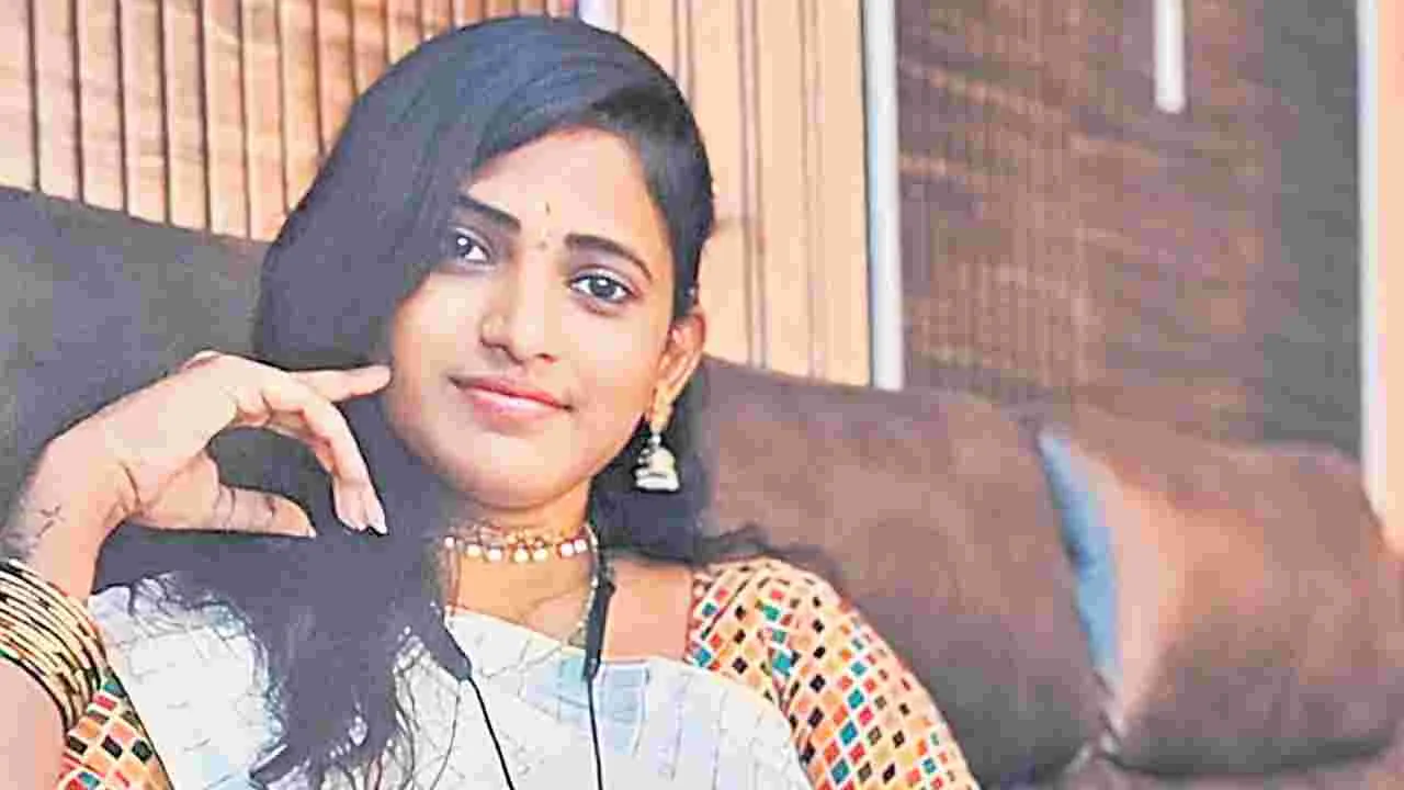 Khammam: నా చావుకు డ్యాన్స్‌ మాస్టర్‌ అభినే కారణం..