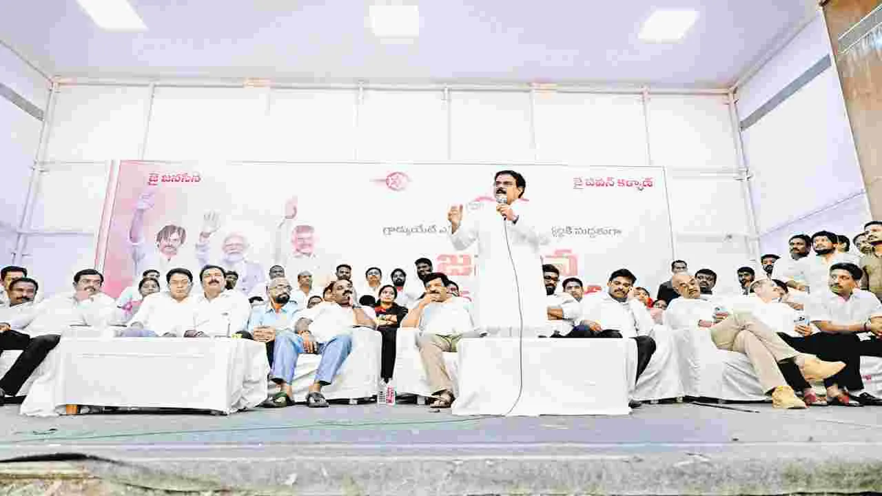 రాజశేఖర్ విజయానికి పాటుపడండి