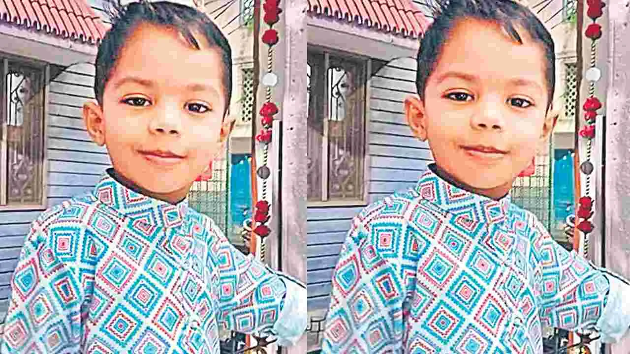 Lift Tragedy: 25 గంటలు మృత్యువుతో పోరాడి ఓడిన బాలుడు
