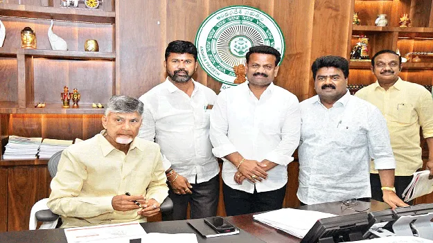 పీజీటీల పదోన్నతులపై దృష్టి సారించాలి 