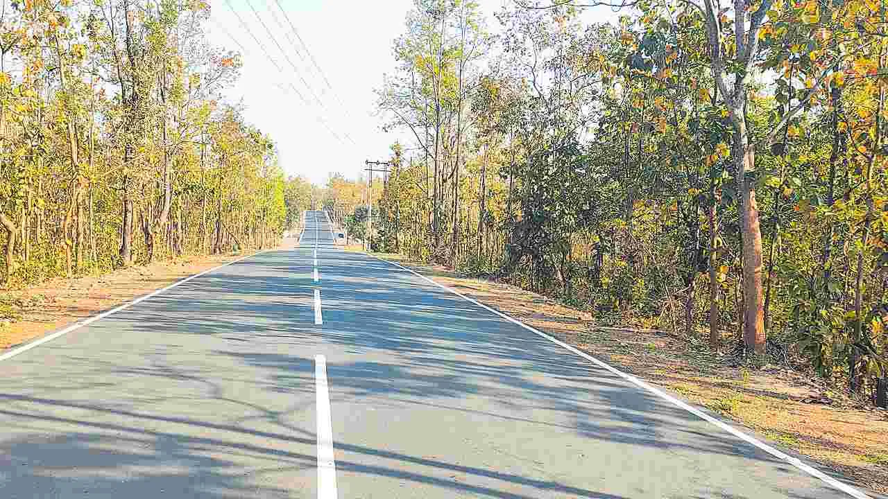 Road Construction: రహదారులకు మహర్దశ !