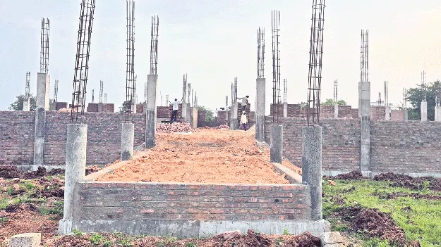 శరవేగంతో టీటీడీ కల్యాణ మండపం నిర్మాణ పనులు