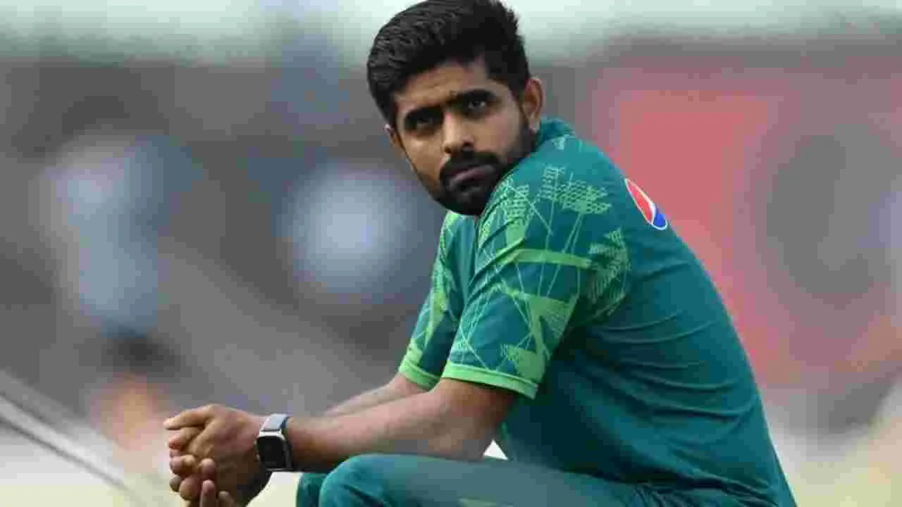 Babar Azam: స్టార్ బ్యాటర్ బాబర్ ఆజం లొల్లి.. పాక్ సతమతం