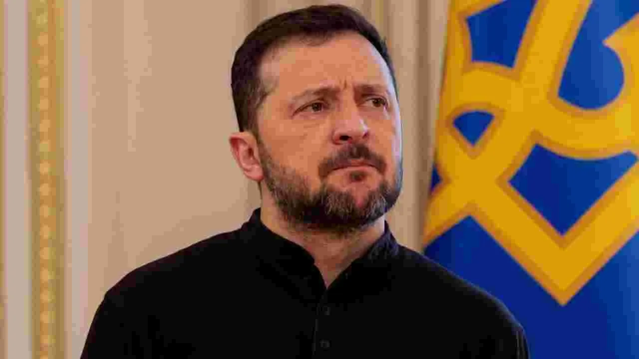 Ukraine: నాటో సభ్యత్వం ఇస్తే నా పదవి వదులుకునేందుకు రెడీ: ఉక్రెయిన్ అధ్యక్షుడు