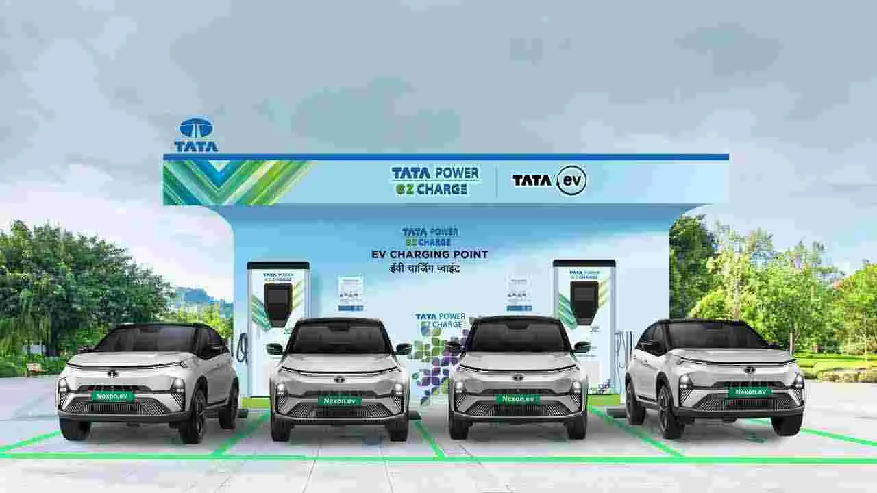 రెండేళ్లలో 4 లక్షల ఈవీ