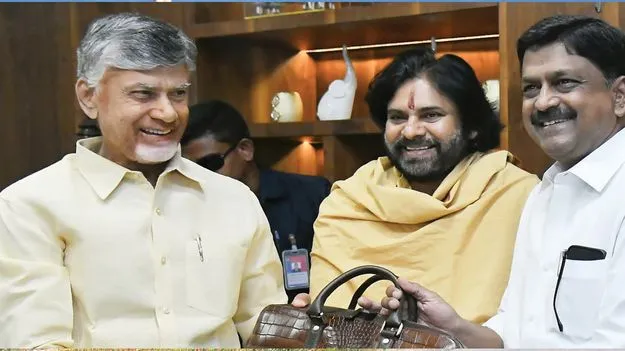 Minority Welfare: బడ్జెట్‌లో మైనార్టీలకు పెద్ద పీట