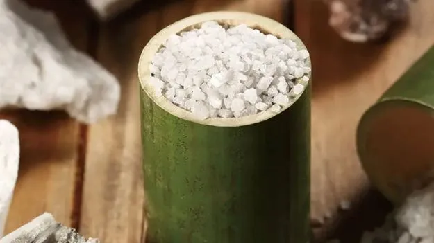 Korean Bamboo Salt: ఈ ఉప్పు ధర కిలో రూ.30 వేలు.. ఎప్పుడైనా టేస్ట్ చేశారా