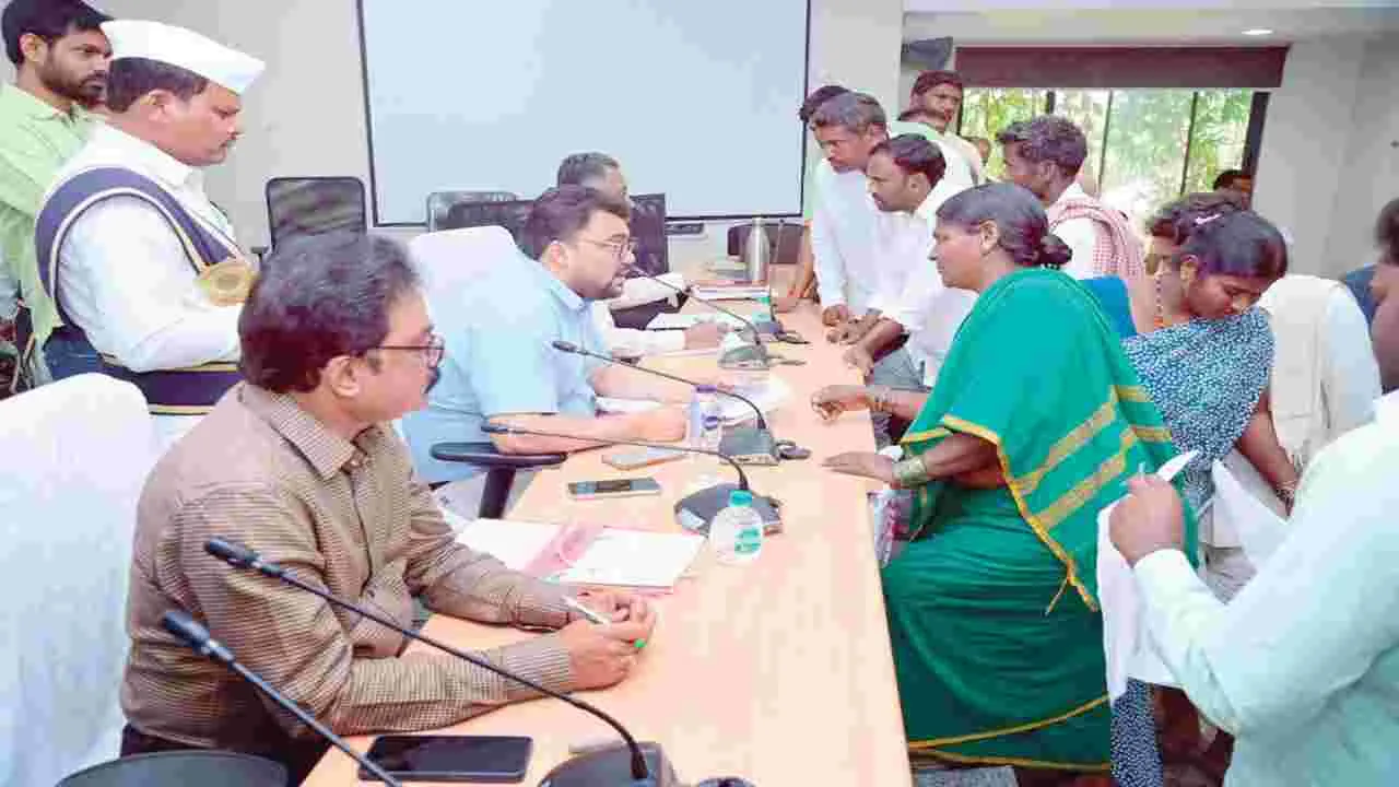 ప్రజా సమస్యల పరిష్కారానికి చర్యలు