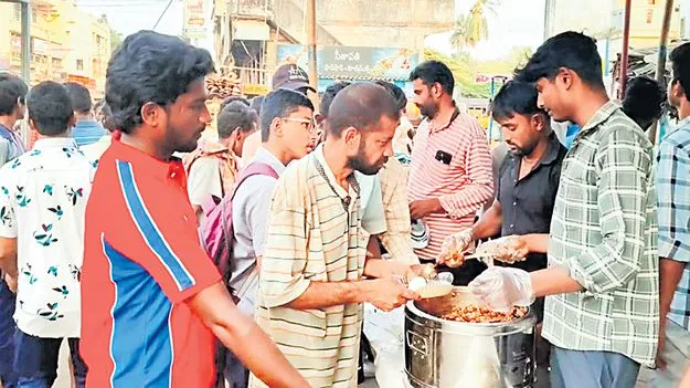 చికెన్‌ తిందాం.. రా