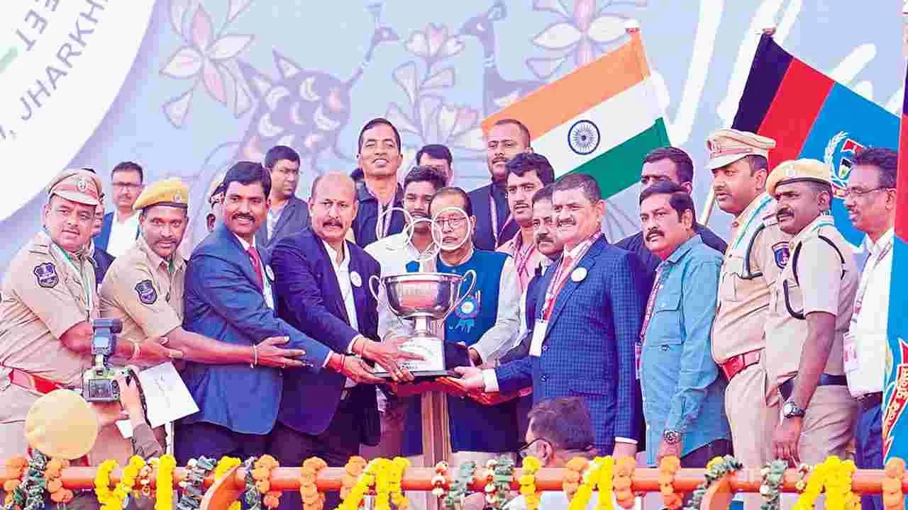 జాతీయ పోలీసు క్రీడా పోటీల్లో తెలంగాణ జట్టుకు ఓవరాల్‌ చాంపియన్‌షి్‌ప 