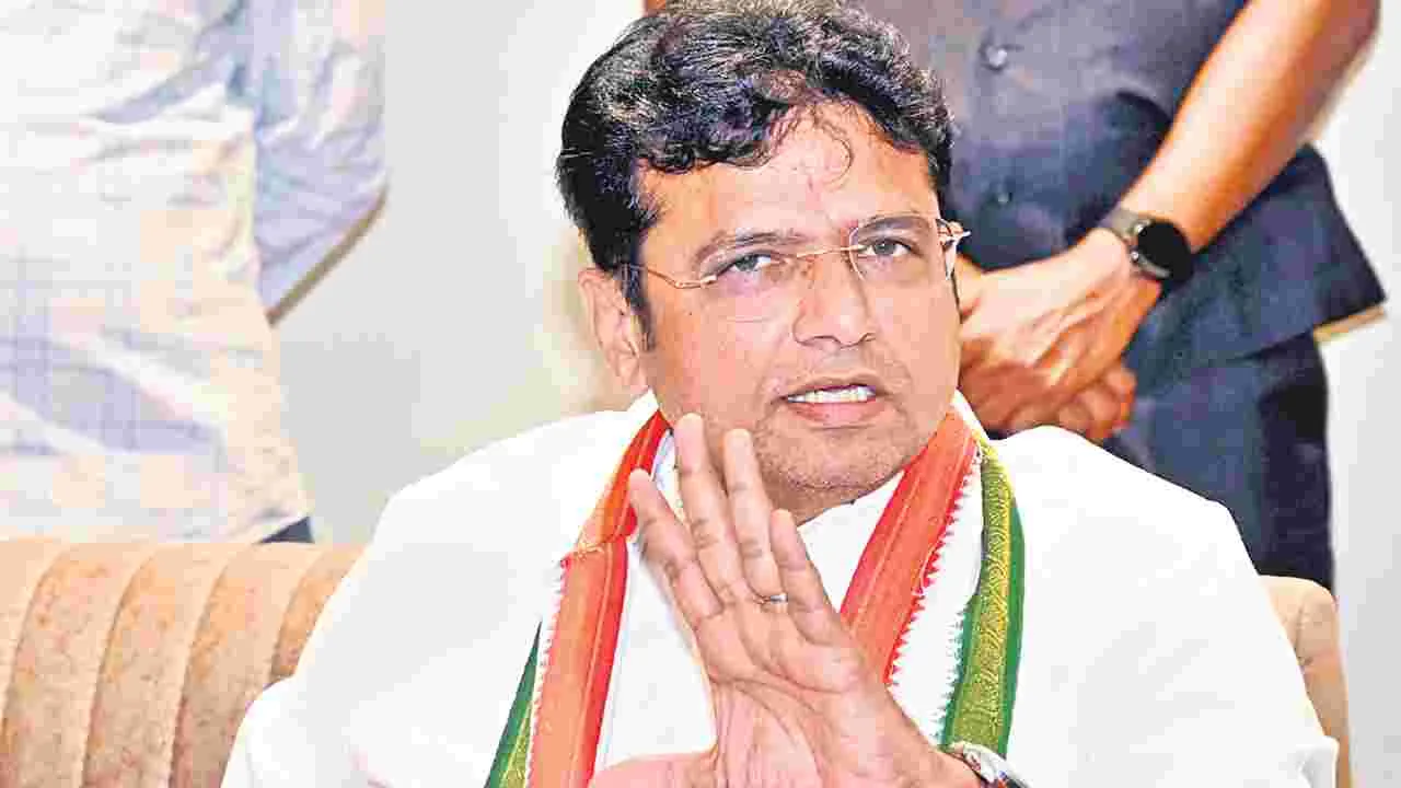 Sridhar Babu: బలహీన వర్గాలకు రిజర్వేషన్లే ప్రభుత్వ లక్ష్యం