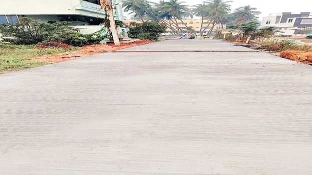 పల్లెకు పండగేదీ!