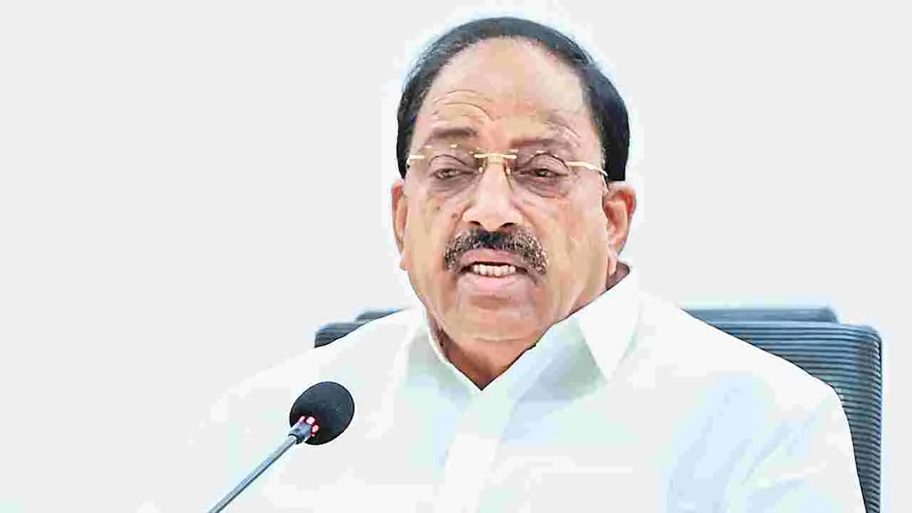 Tummla: విమర్శలు కాదు.. ఎరువులు తెప్పించండి