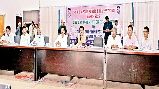 ‘పది’ పరీక్షలపై కలెక్టర్‌ సమీక్ష