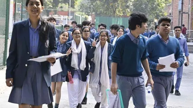 CBSE: పదో తరగతి పరీక్షలు క ఏటా రెండు సార్లు