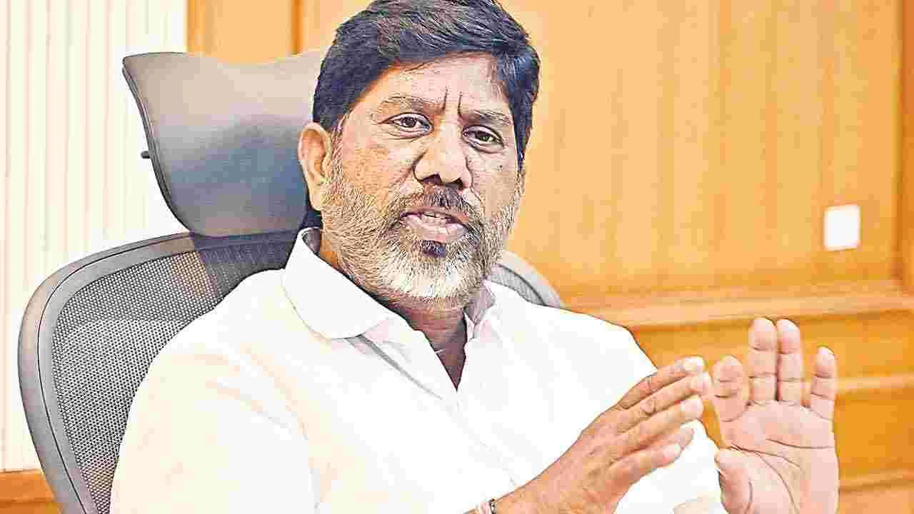 Telangana Funds: రూ.15 వేల కోట్ల నిధుల కోసం కృషి చేయండి