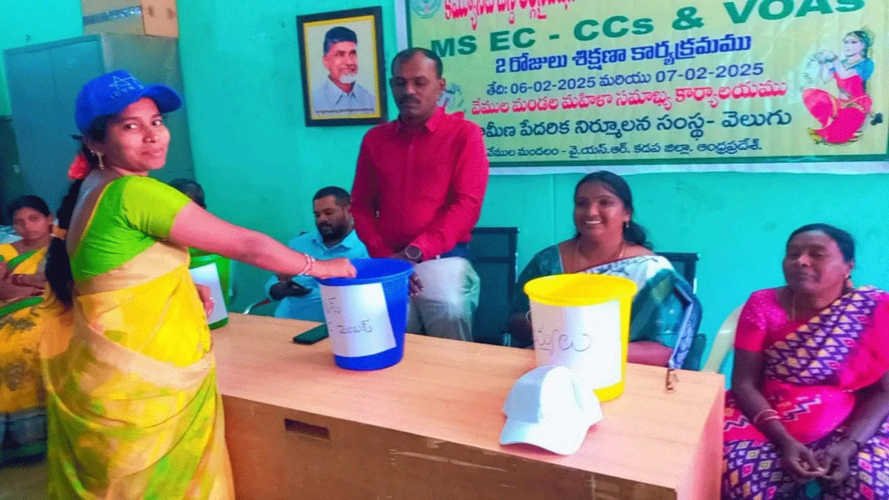 నాయకత్వ లక్షణాలను పెంపొందించుకోవాలి