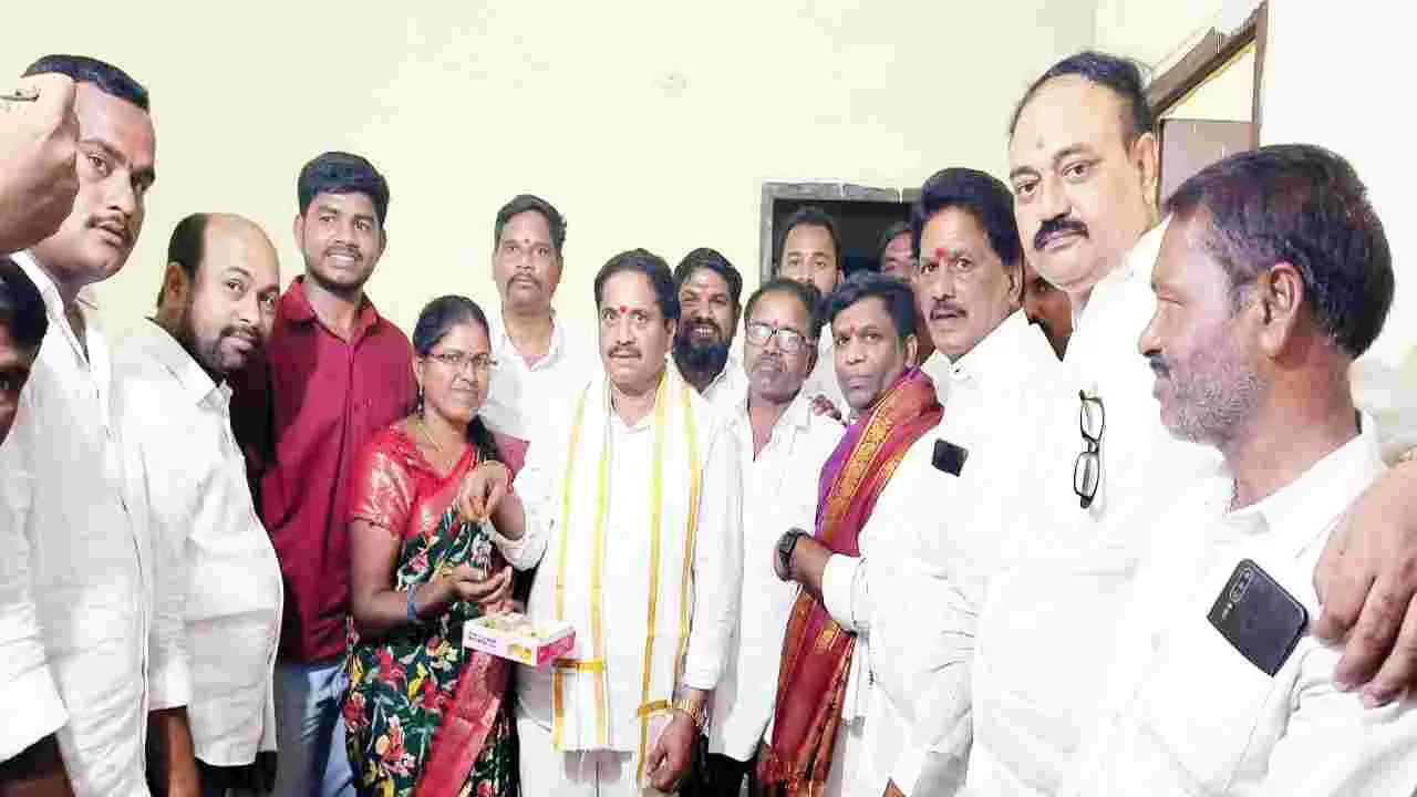 పేద కుటుంబాలు బాగుండాలి