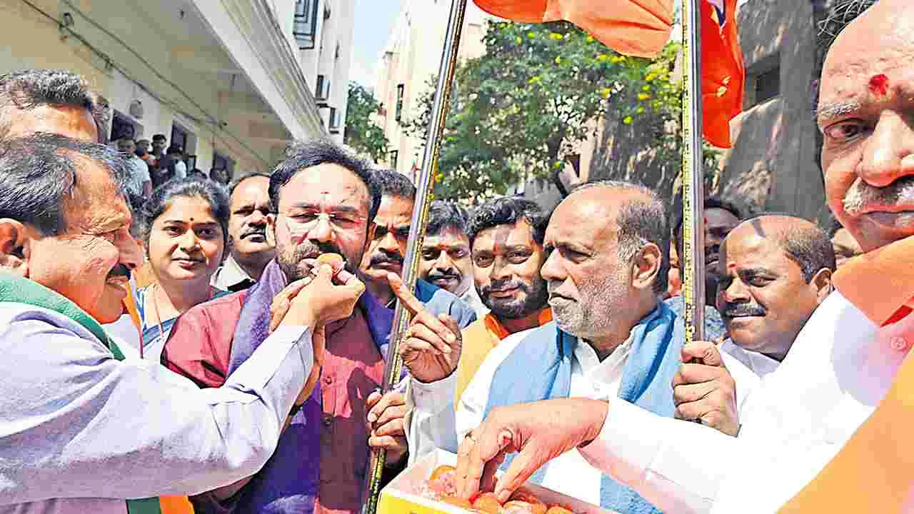 Kishan Reddy: కాంగ్రెస్, బీఆర్ఎస్ విడిపోని దోస్తులు
