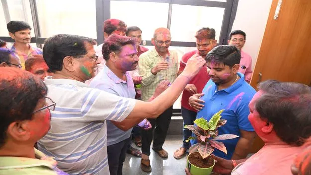 రంగ్ బర్సే...