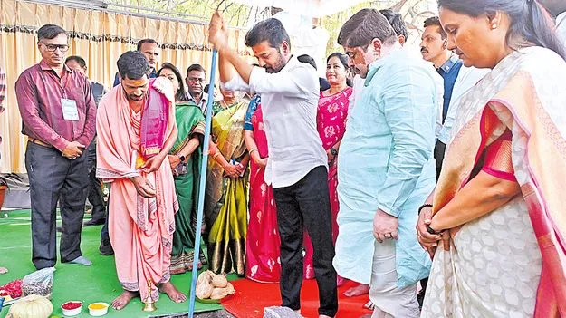 CM Revanth Reddy: రాజకీయాల్లోనూ పోటీ పడాలి