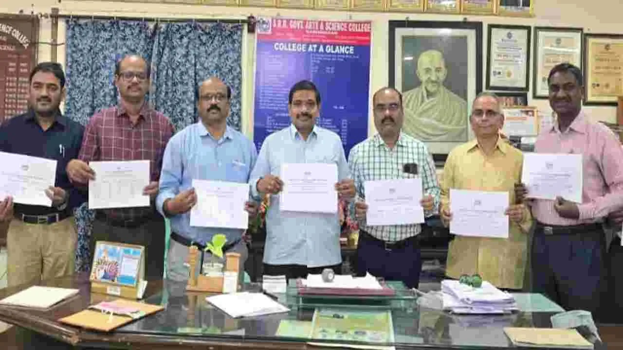 Karimnagar: ఎస్ఆర్ఆర్ కళాశాల డిగ్రీ మొదటి సెమిస్టర్ ఫలితాలు విడుదల