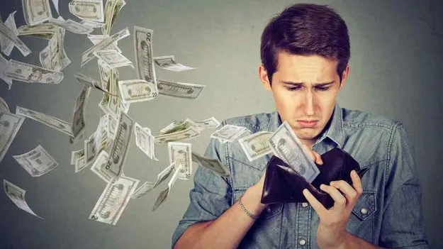 పన్ను ఎగవేతదారులపై ఐటీ నజర్‌ 