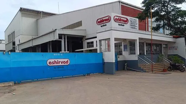 హైదరాబాద్, చెన్నైల్లో రెండు కొత్త ప్లాంట్లు