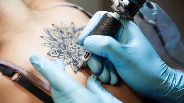 పచ్చబొట్లతో ప్రమాదాలు