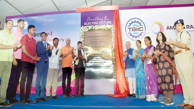 అత్యాధునిక హంగులతో దివిటిపల్లి రైల్వేస్టేషన్‌