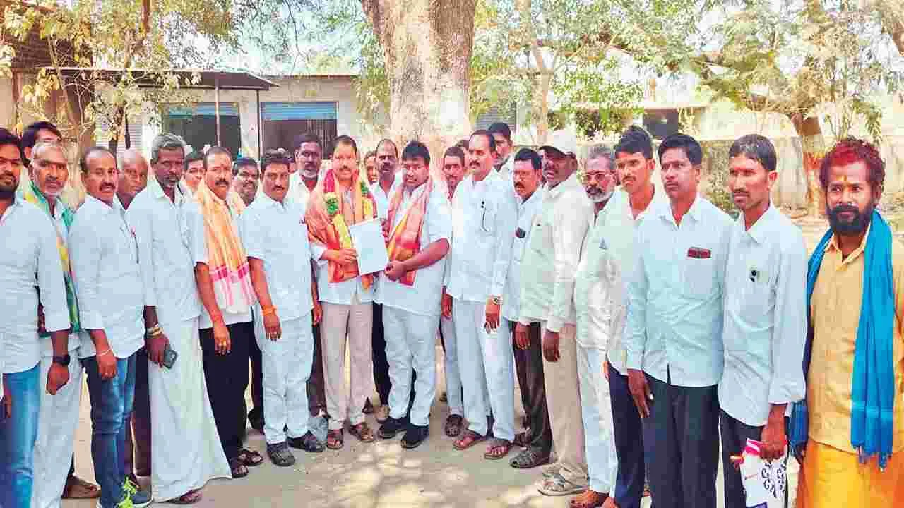 స్థానిక ఎన్నికల్లో బీసీల సత్తా చాటుదాం