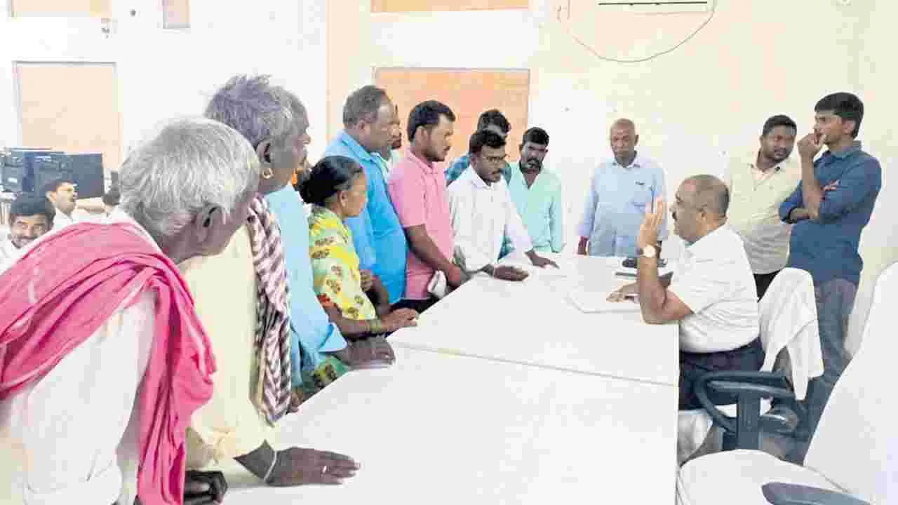 ‘ప్రజావాణి’కి 20 ఫిర్యాదులు