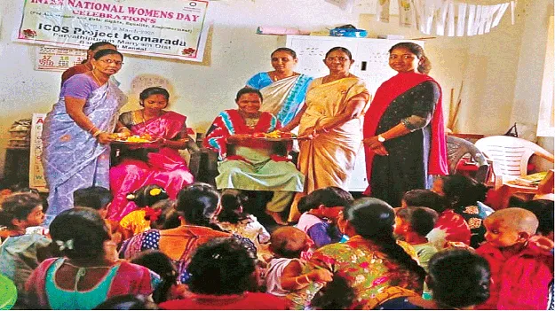  అంగన్‌వాడీ కేంద్రాల ద్వారా పోషకాహారం