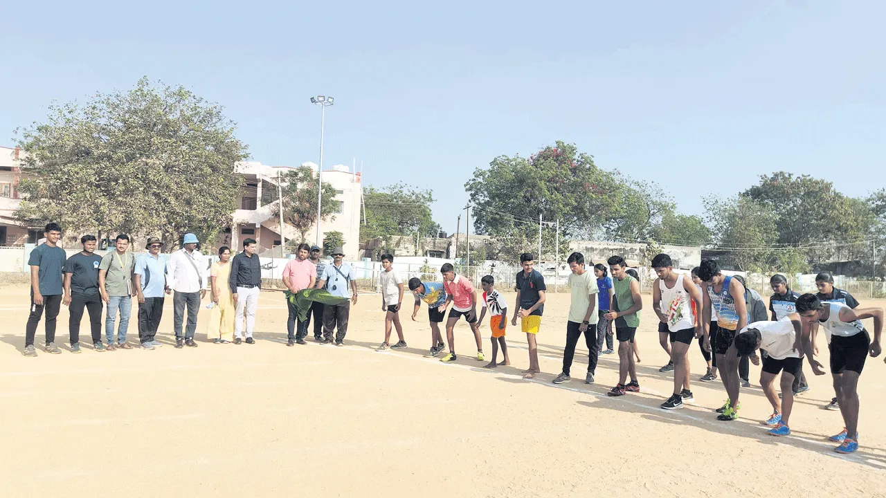 రాష్ట్రస్థాయి టోర్నీలో పతకాలు సాధించాలి