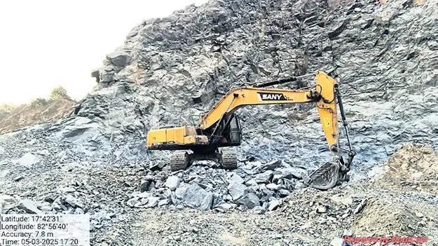 అక్రమ మైనింగ్‌పై కొరడా