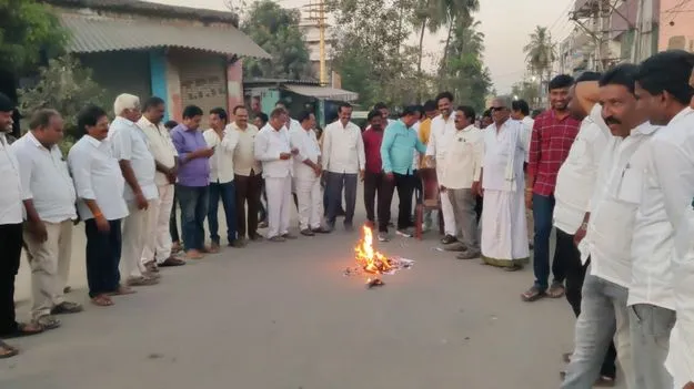 డిప్యూటీ సీఎం పవన్పై జగన్వి చిల్లర మాటలు