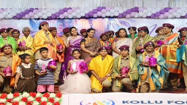 మహిళలు..దివ్యశక్తి స్వరూపిణులు