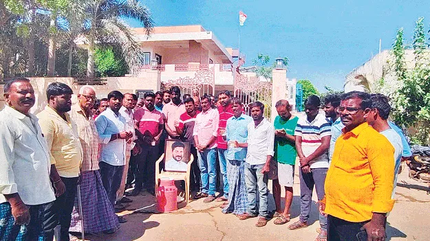 రాజీవ్‌ యువవికాసంతో నిరుద్యోగులకు లబ్ధి