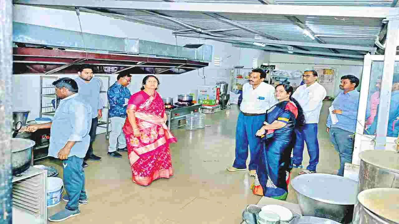 BC Corporations Loan : బీసీ రుణాల దరఖాస్తు గడువు పెంపు