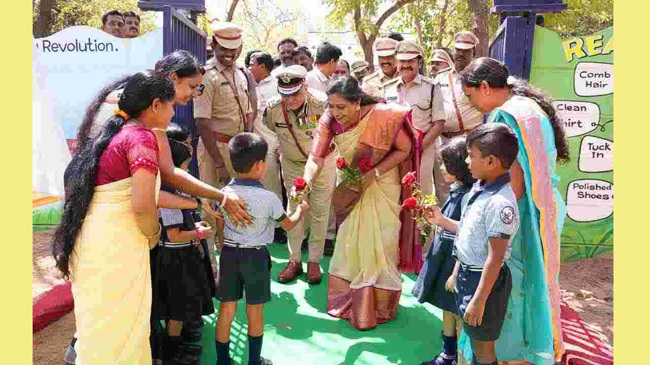 Anitha: అనంతపురం జిల్లాలో హోంమంత్రి అనిత పర్యటన