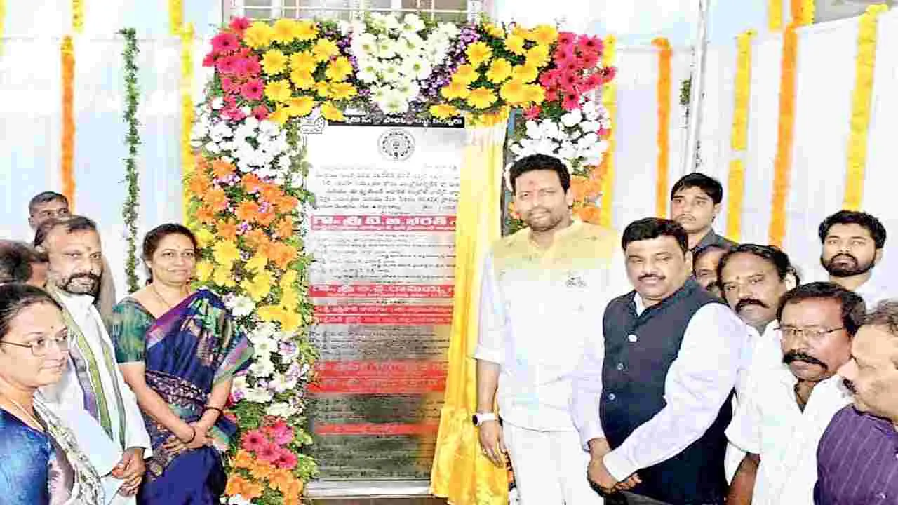 సాంకేతికతతో సమస్యలు పరిష్కారం
