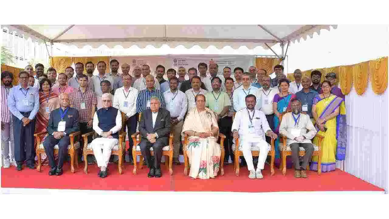 Jagdeep Dhankhar: సంగారెడ్డి ఐఐటీహెచ్‌‌ను సందర్శించిన ఉపరాష్ట్రపతి జగదీప్ ధన్కర్ 