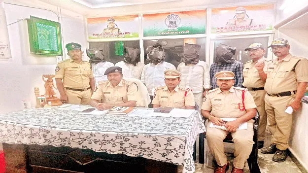దాడి కేసులో నిందితుల అరెస్టు