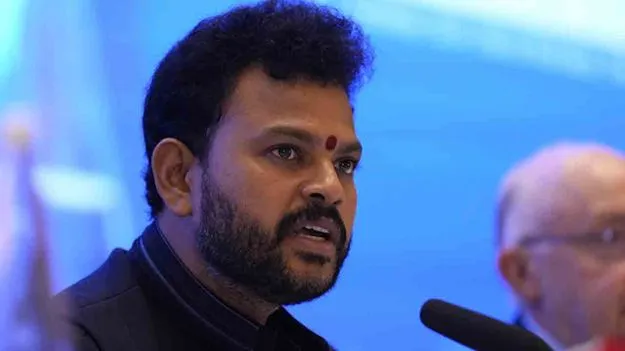 K Rammohan Naidu: సీఎం రేవంత్ రెడ్డికి కేంద్ర మంత్రి చురకలు 